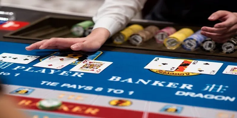 Hướng dẫn cách chơi Baccarat tại nhà cái Bet168